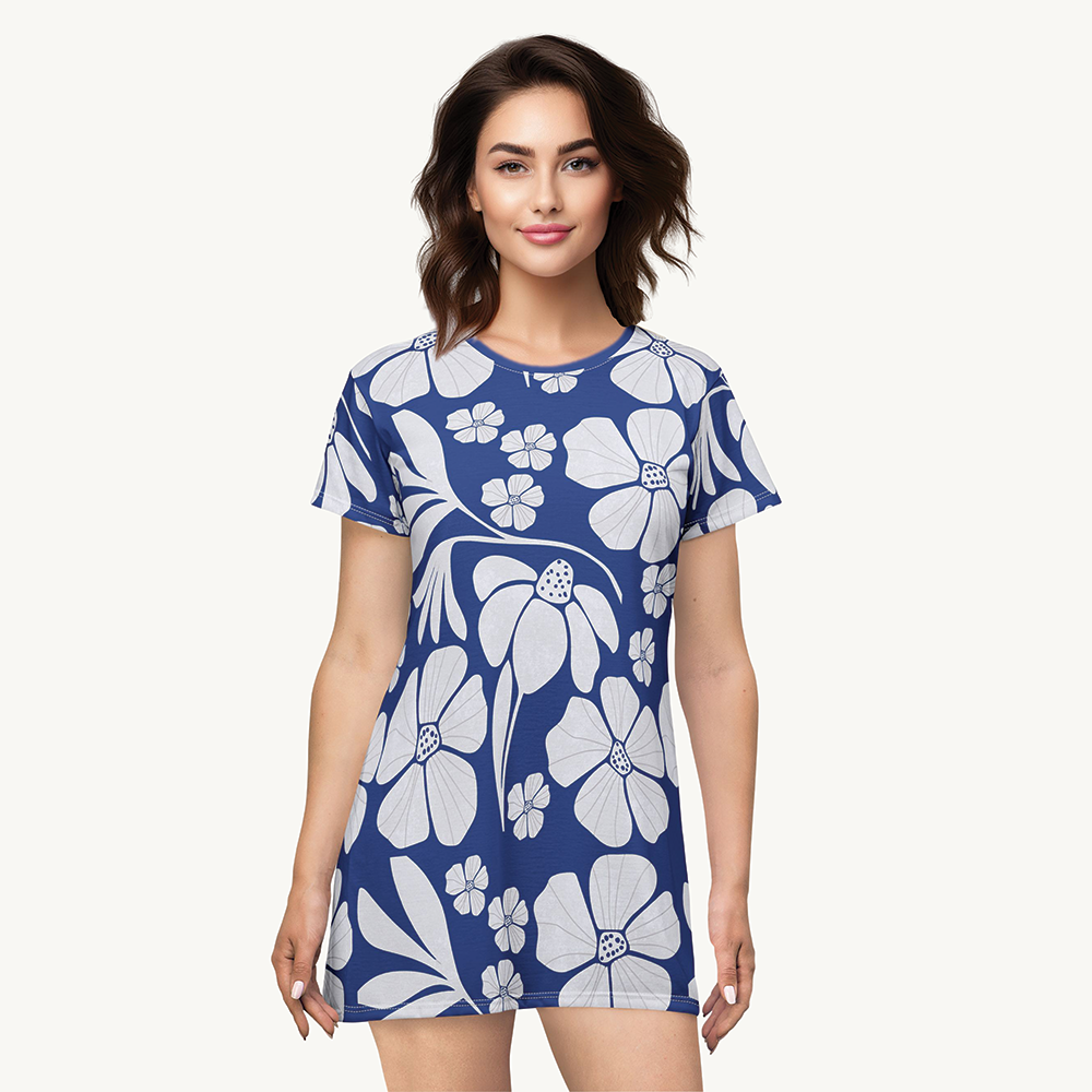 Retro Look White Flower Design T-Shirt Dress